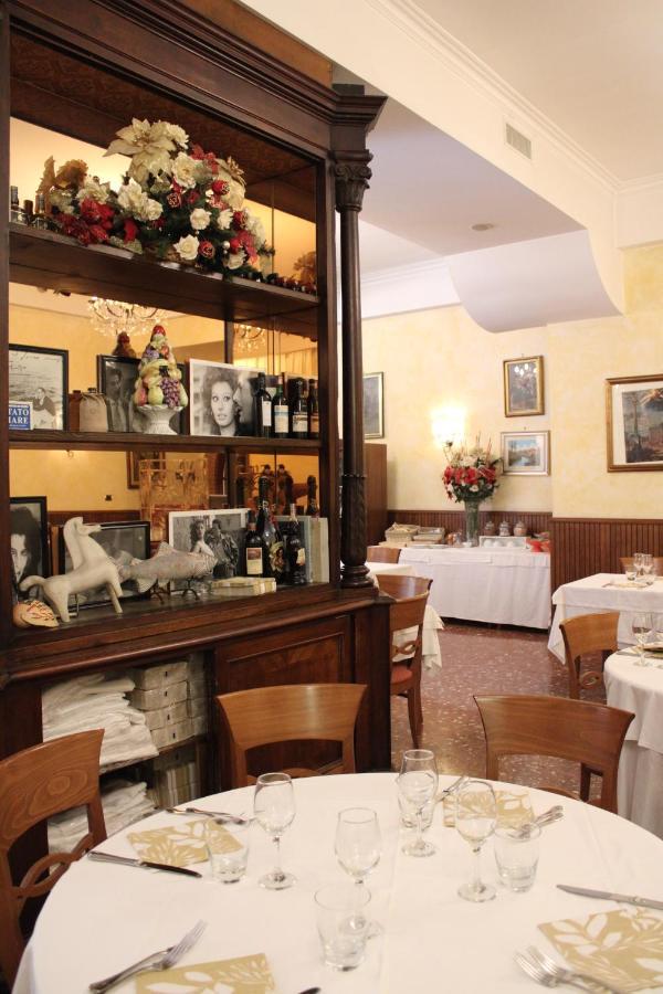 Hotel La Locanda Del Borgo Rzym Zewnętrze zdjęcie