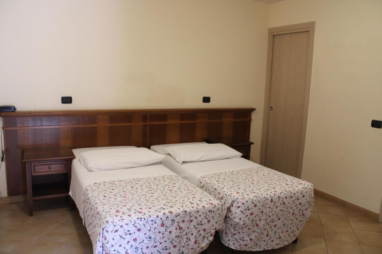 Hotel La Locanda Del Borgo Rzym Zewnętrze zdjęcie