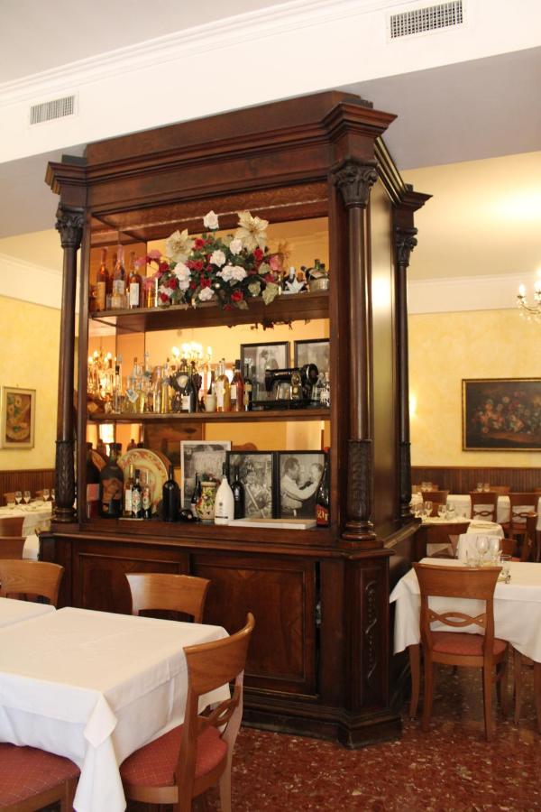 Hotel La Locanda Del Borgo Rzym Zewnętrze zdjęcie