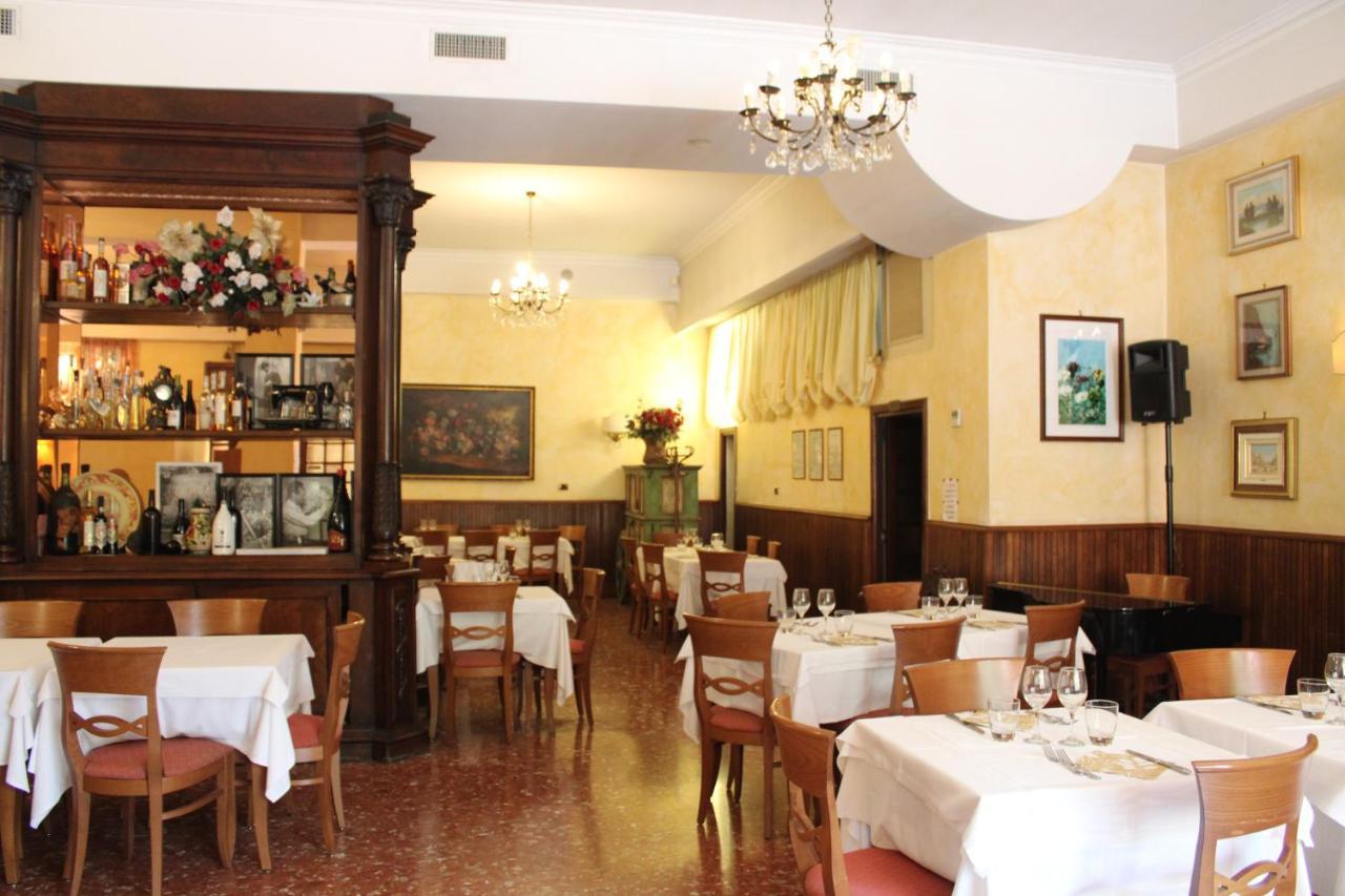 Hotel La Locanda Del Borgo Rzym Zewnętrze zdjęcie