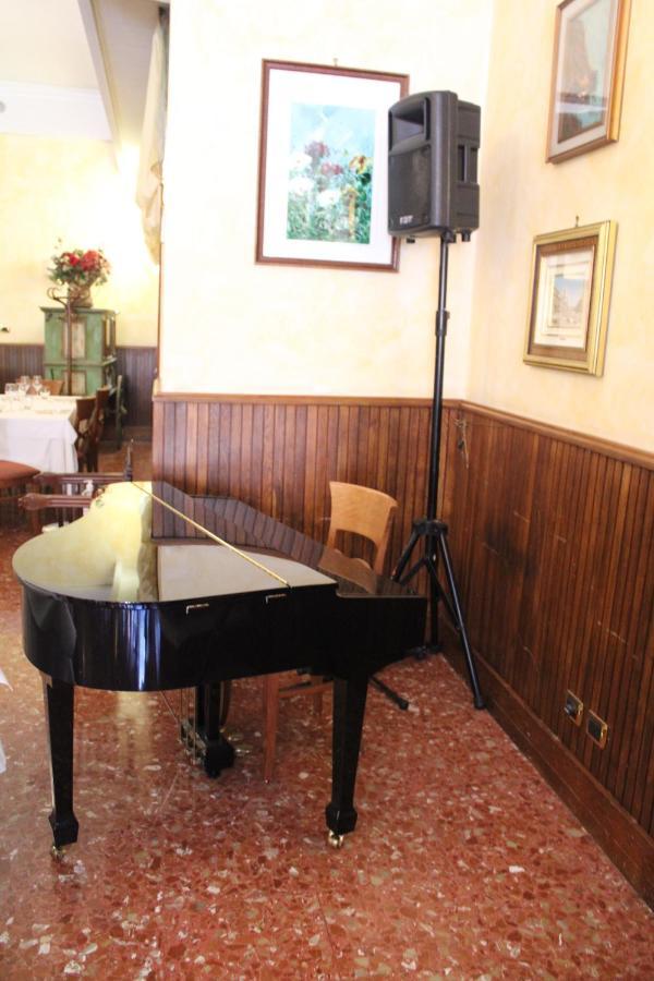 Hotel La Locanda Del Borgo Rzym Zewnętrze zdjęcie
